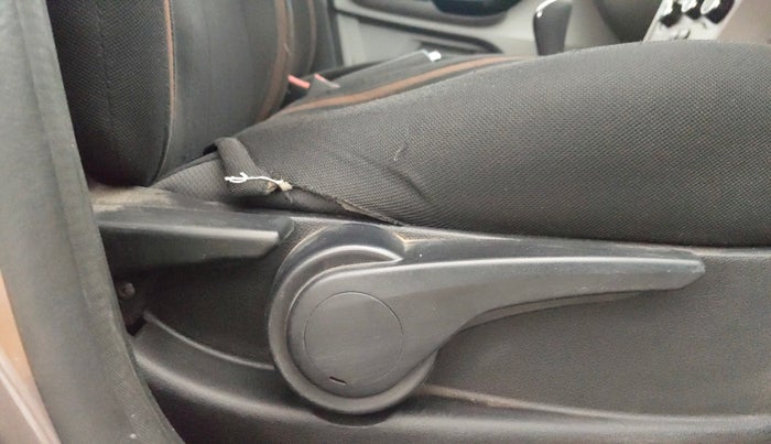 2018 Tata Tiago XZ PETROL, Petrol, Manual, 46,606 km, Driver Side Adjustment Panel