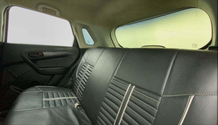 2018 Maruti Vitara Brezza LDI (O), Diesel, Manual, 22,248 km, Right Side Rear Door Cabin