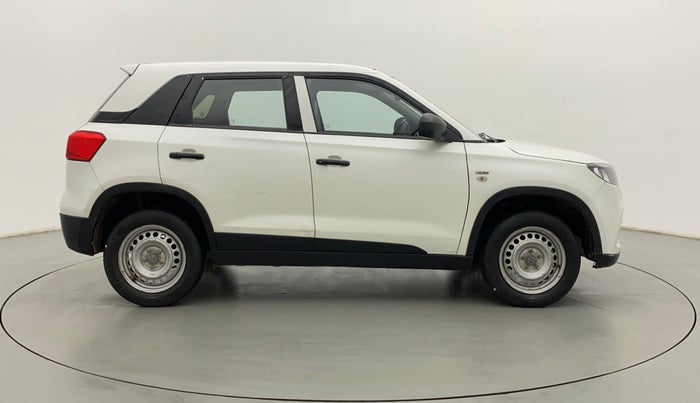 2018 Maruti Vitara Brezza LDI (O), Diesel, Manual, 22,248 km, Right Side View