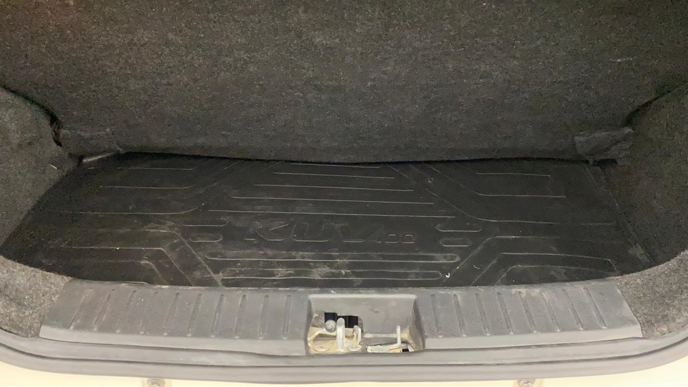 2016 Mahindra Kuv100 K8 6 STR, Petrol, Manual, 24,964 km, Boot Inside