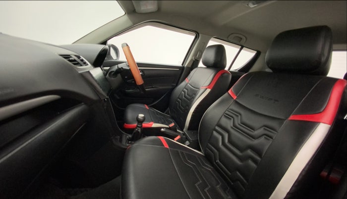 2016 Maruti Swift ZXI, Petrol, Manual, 68,264 km, Right Side Front Door Cabin
