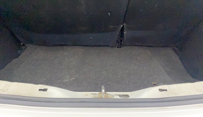 2016 Maruti Swift ZXI, Petrol, Manual, 68,264 km, Boot Inside