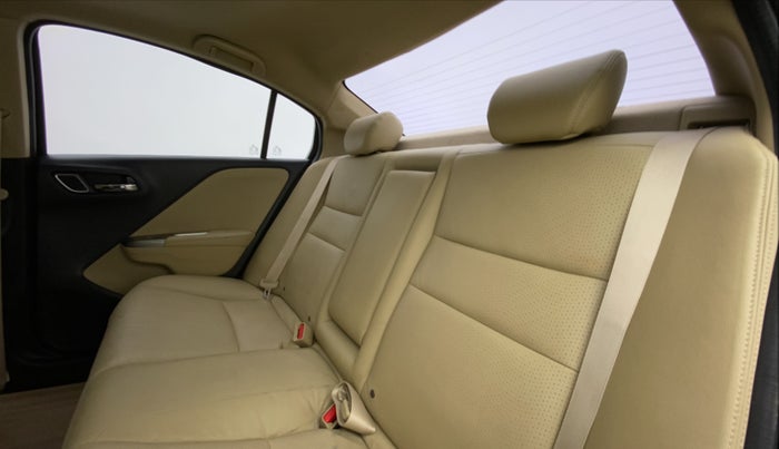 2020 Honda City ZX MT PETROL, Petrol, Manual, 41,239 km, Right Side Rear Door Cabin