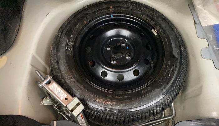 2013 Maruti Swift Dzire VXI, Petrol, Manual, 30,674 km, Spare Tyre