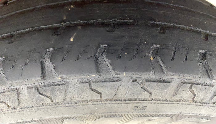 2018 Maruti Alto 800 LXI, Petrol, Manual, 34,485 km, Left Rear Tyre Tread