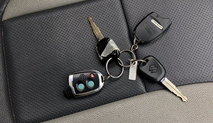 2018 Maruti Alto 800 LXI, Petrol, Manual, 34,485 km, Key Close Up