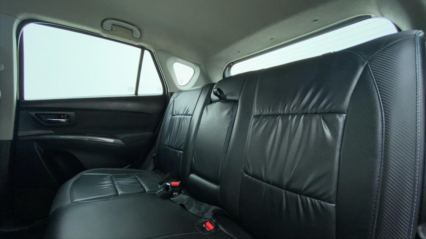 2016 Maruti S Cross ZETA 1.3, Diesel, Manual, 82,260 km, Right Side Rear Door Cabin