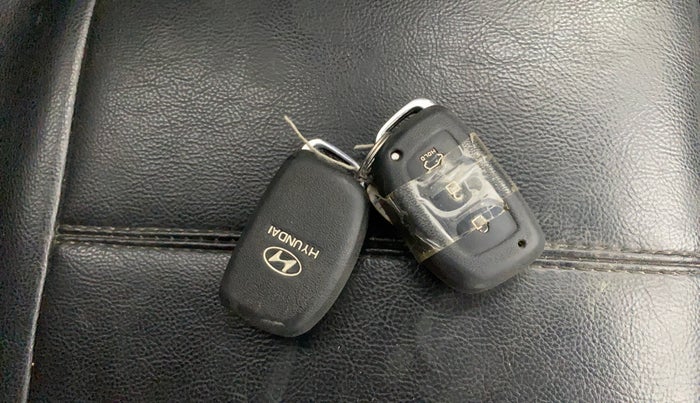 2014 Hyundai Elite i20 ASTA 1.2, Petrol, Manual, 1,15,714 km, Key Close Up