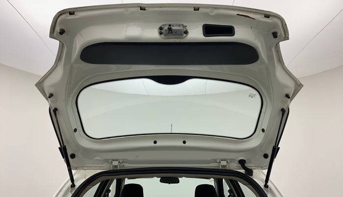 2017 Tata Tiago XT 1.2 REVOTRON, Petrol, Manual, 26,417 km, Boot Door Open