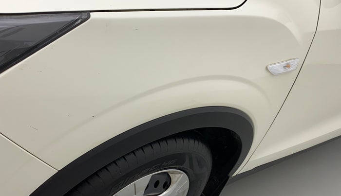 2022 Mahindra XUV300 W6 1.2 PETROL AMT, Petrol, Automatic, 10,007 km, Left fender - Minor scratches