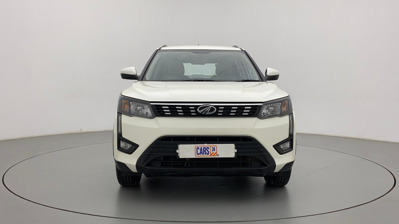 2022 Mahindra XUV300 W6 1.2 PETROL AMT, Petrol, Automatic, 10,007 km, Front