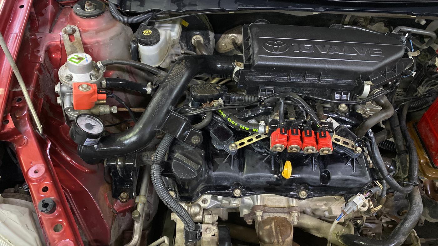 2019 Toyota Etios Liva V, CNG, Manual, 68,220 km, Engine View - Right