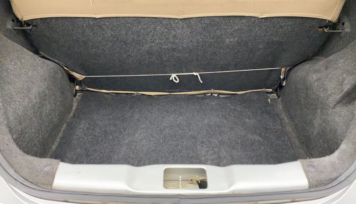 2014 Datsun Go T, Petrol, Manual, 61,683 km, Boot Inside