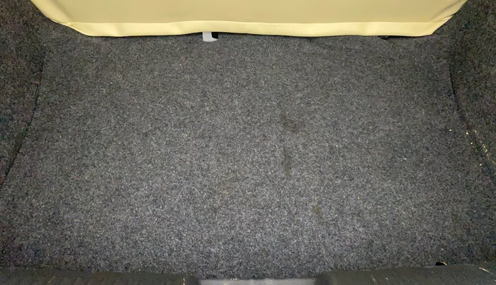 2019 Volkswagen Polo HIGHLINE PLUS 1.0 16 ALLOY, Petrol, Manual, 38,824 km, Boot Inside