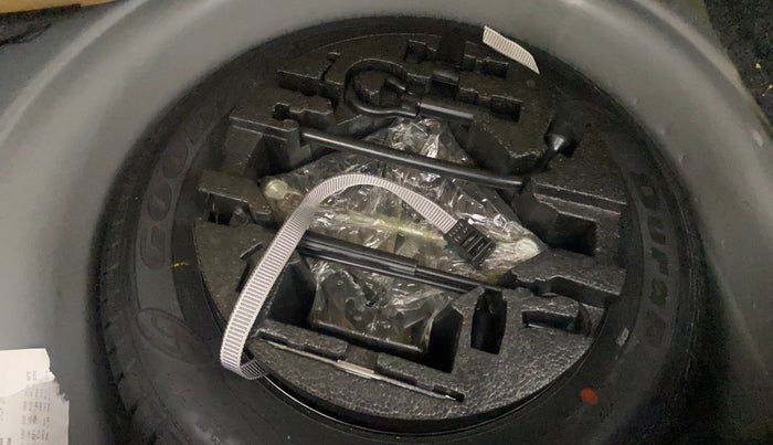 2019 Volkswagen Polo HIGHLINE PLUS 1.0 16 ALLOY, Petrol, Manual, 38,824 km, Spare Tyre