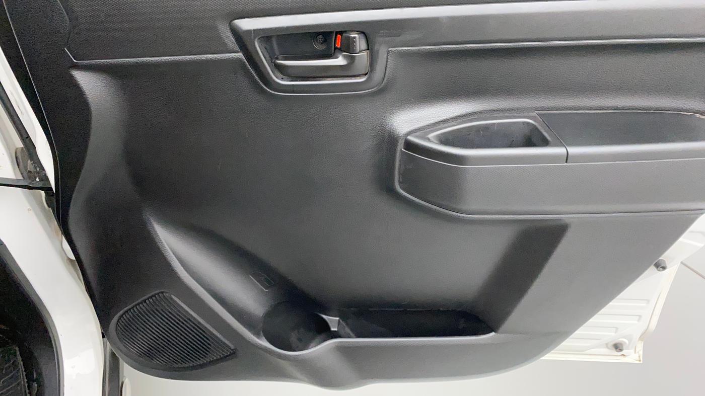 2020 Maruti S PRESSO VXI+, Petrol, Manual, 16,428 km, Driver Side Door Panels Control