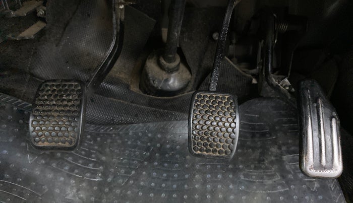 2018 Maruti Eeco 5 STR WITH A/C+HTR, Petrol, Manual, 31,475 km, Pedals