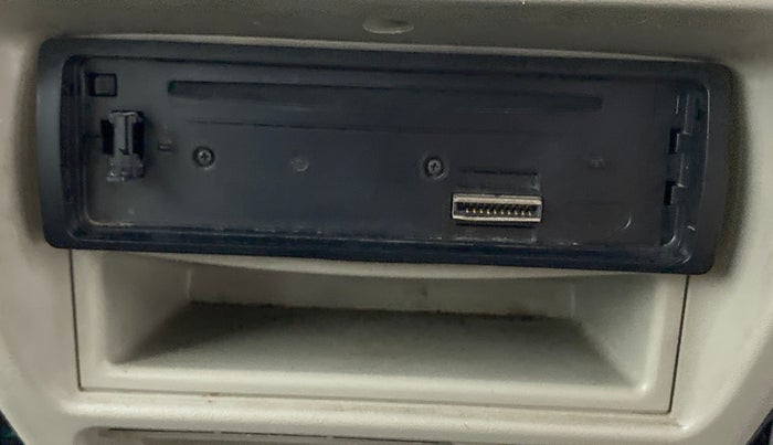 2018 Maruti Eeco 5 STR WITH A/C+HTR, Petrol, Manual, 31,475 km, Infotainment System