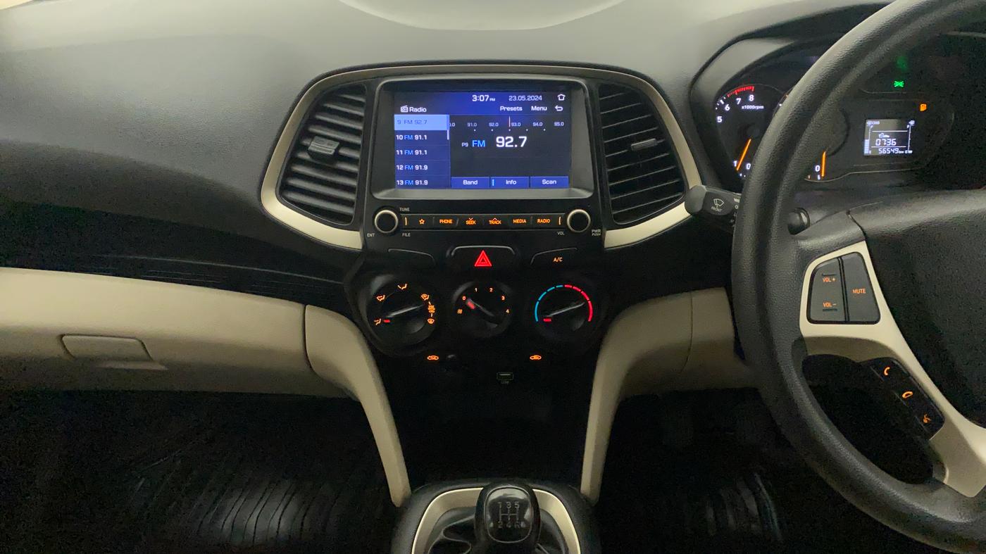 2020 Hyundai NEW SANTRO SPORTZ CNG, CNG, Manual, 56,549 km, Air Conditioner
