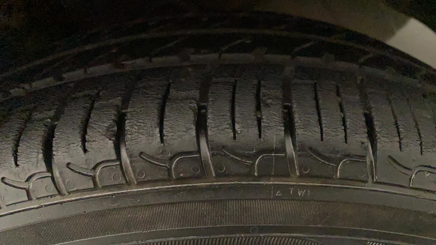2020 Hyundai NEW SANTRO SPORTZ CNG, CNG, Manual, 56,549 km, Left Rear Tyre Tread