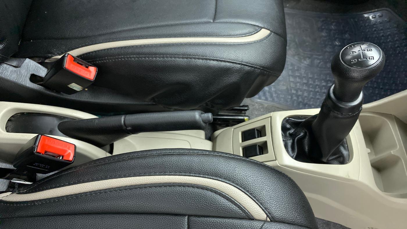 2021 Maruti Alto LXI, Petrol, Manual, 7,349 km, Gear Lever
