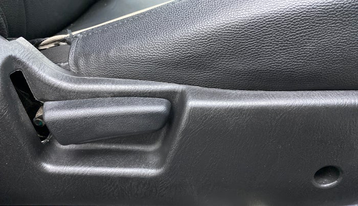2021 Maruti Alto LXI, Petrol, Manual, 7,349 km, Driver Side Adjustment Panel