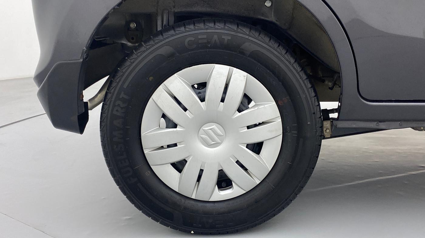 2021 Maruti Alto LXI, Petrol, Manual, 7,349 km, Right Rear Wheel