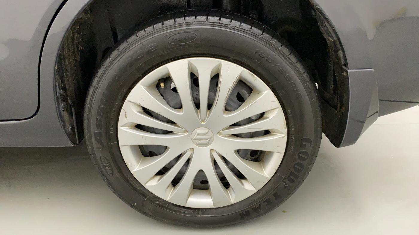2014 Maruti Ertiga VXI CNG, CNG, Manual, 77,604 km, Left Rear Wheel