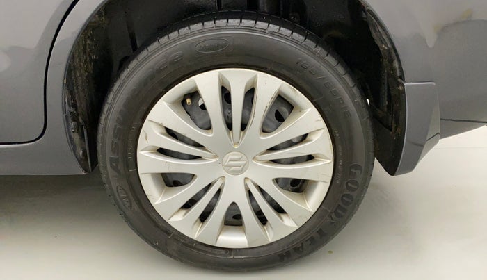 2014 Maruti Ertiga VXI CNG, CNG, Manual, 77,604 km, Left Rear Wheel