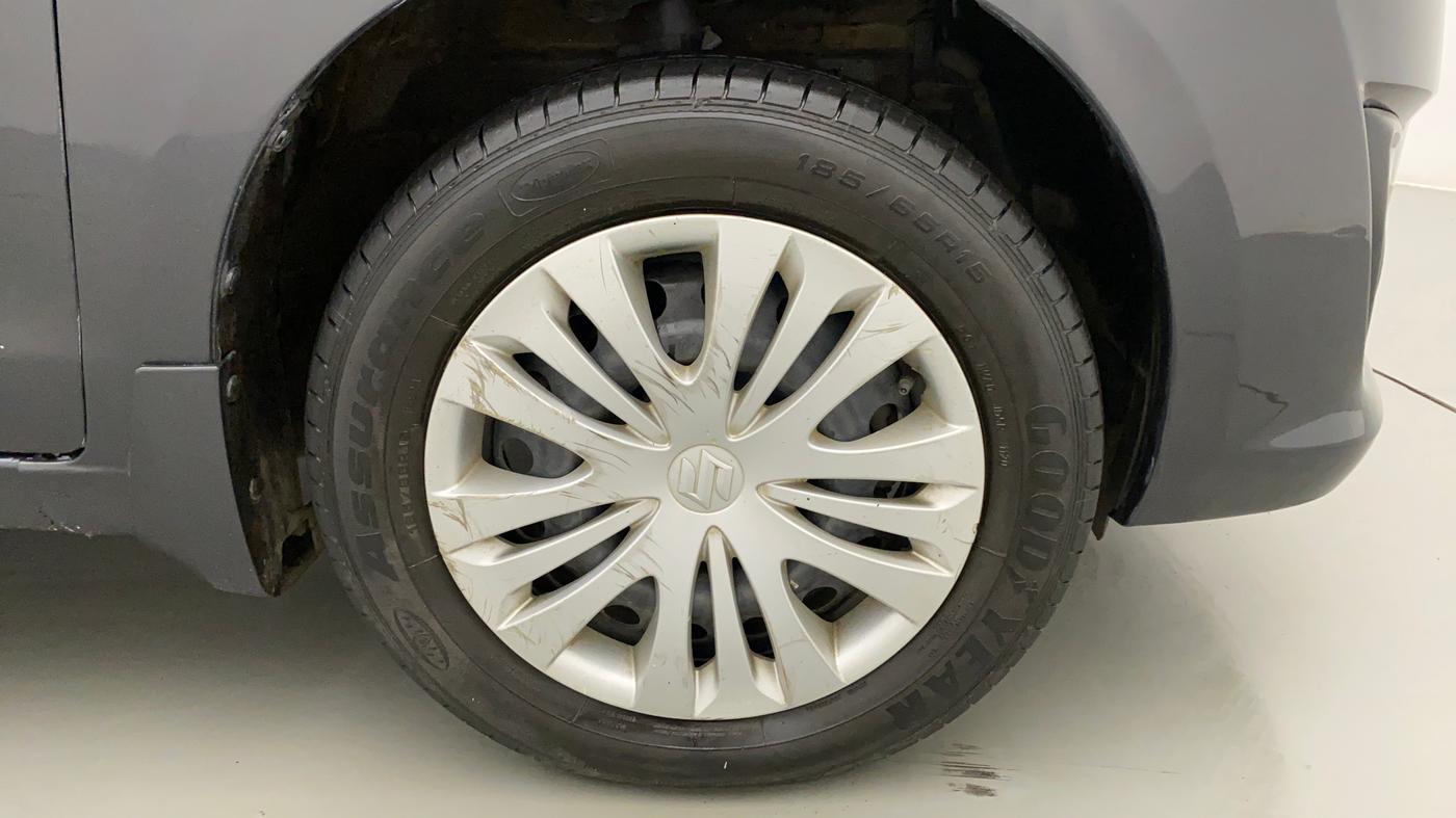 2014 Maruti Ertiga VXI CNG, CNG, Manual, 77,604 km, Right Front Wheel