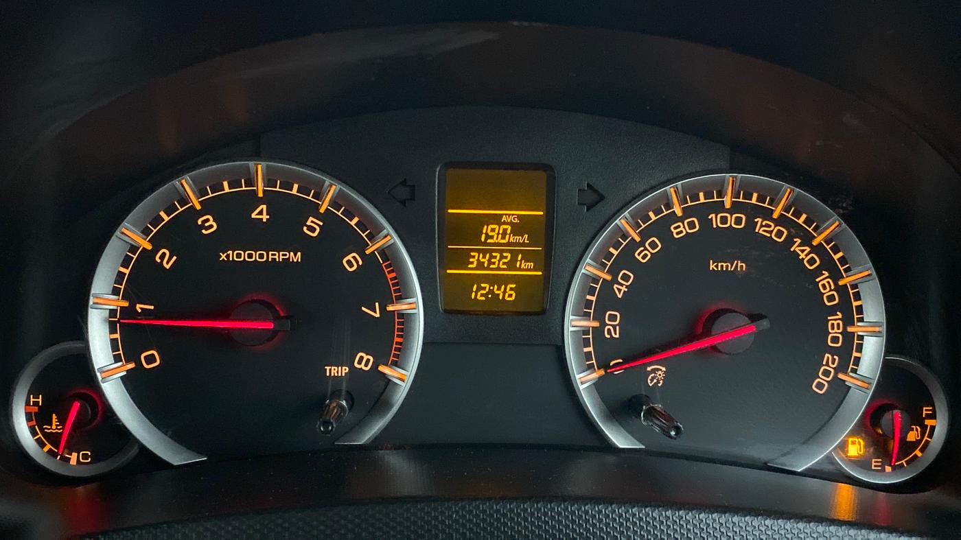 2017 Maruti Swift VXI D, Petrol, Manual, 34,359 km, Odometer Image