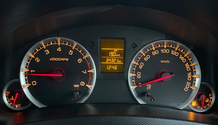 2017 Maruti Swift VXI D, Petrol, Manual, 34,359 km, Odometer Image