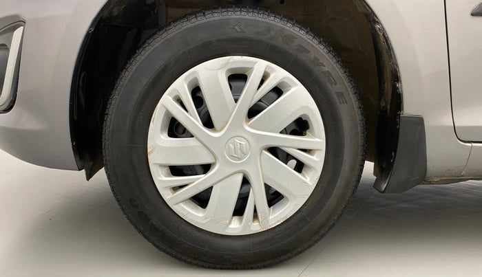 2017 Maruti Swift VXI D, Petrol, Manual, 34,359 km, Left Front Wheel