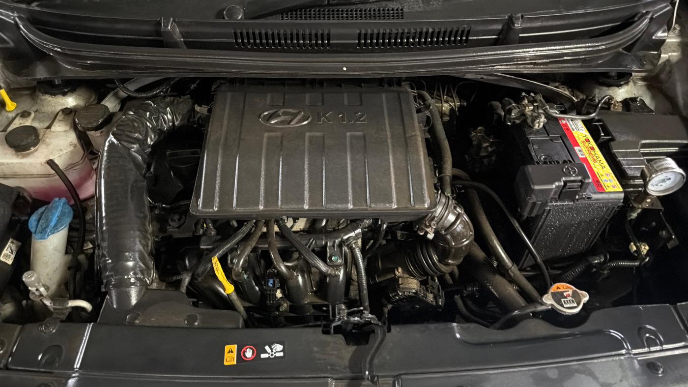 2021 Hyundai AURA S 1.2 CNG, CNG, Manual, 24,253 km, Engine View