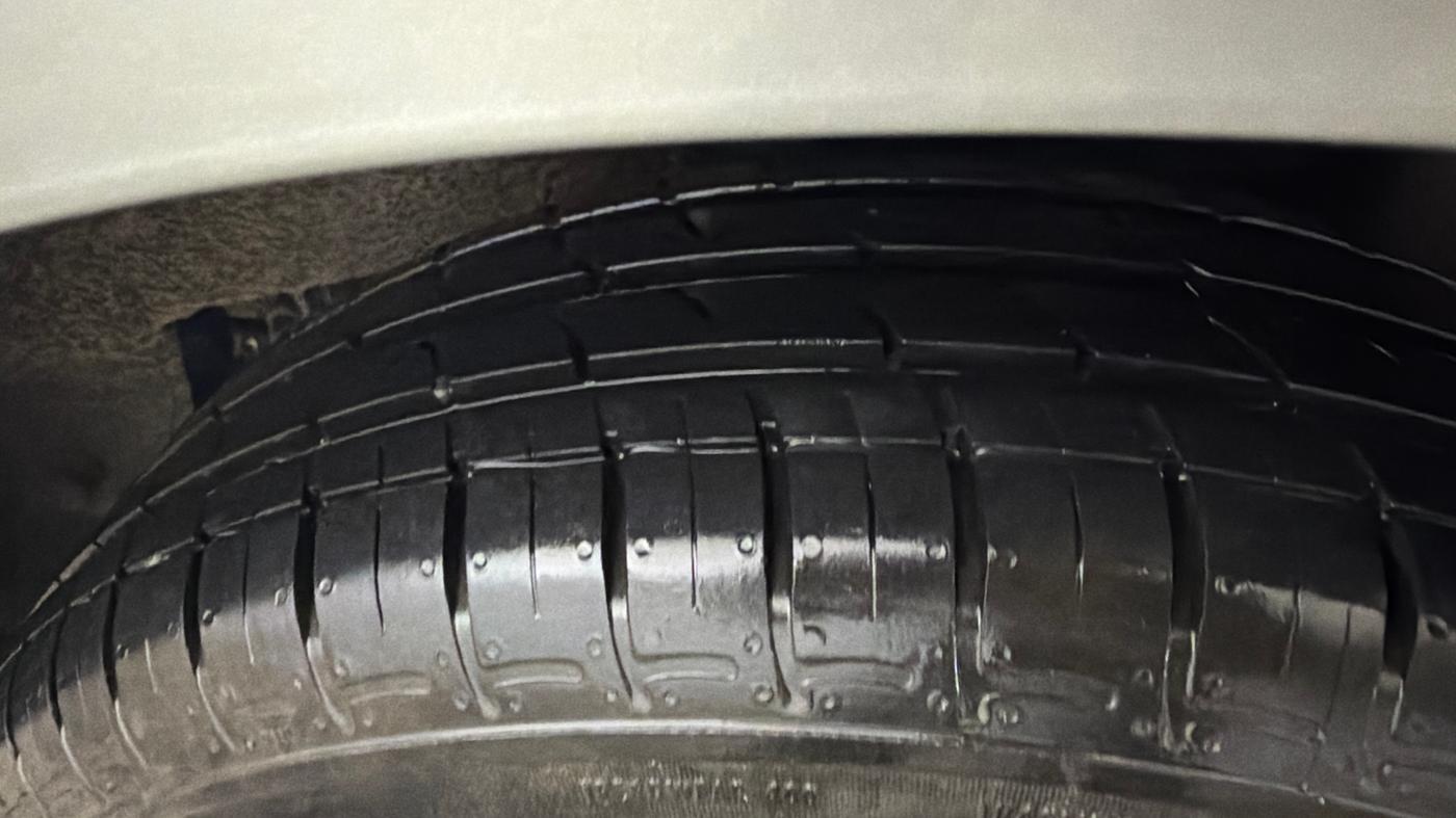 2021 Hyundai AURA S 1.2 CNG, CNG, Manual, 24,253 km, Left Rear Tyre Tread