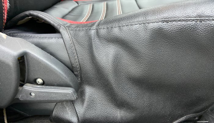 2017 Maruti Alto 800 LXI, Petrol, Manual, 20,305 km, Driver Side Adjustment Panel