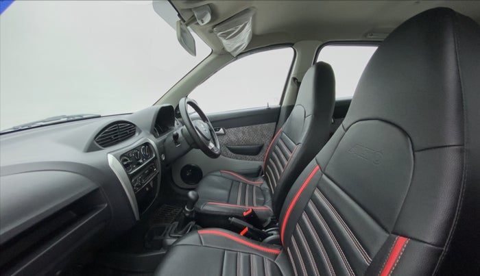 2017 Maruti Alto 800 LXI, Petrol, Manual, 20,305 km, Right Side Front Door Cabin
