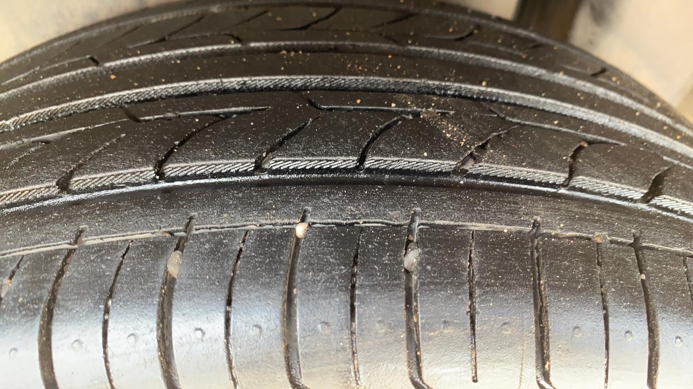 2018 Maruti Ciaz ALPHA  AT 1.4  PETROL, Petrol, Automatic, 1,17,104 km, Left Rear Tyre Tread