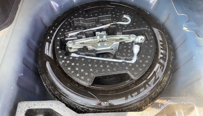 2018 Maruti Ciaz ALPHA  AT 1.4  PETROL, Petrol, Automatic, 1,17,104 km, Spare Tyre