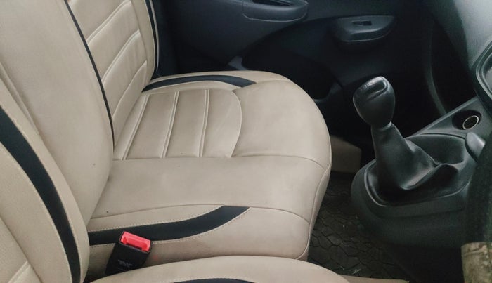 2018 Datsun Go T, Petrol, Manual, 28,485 km, Gear Lever