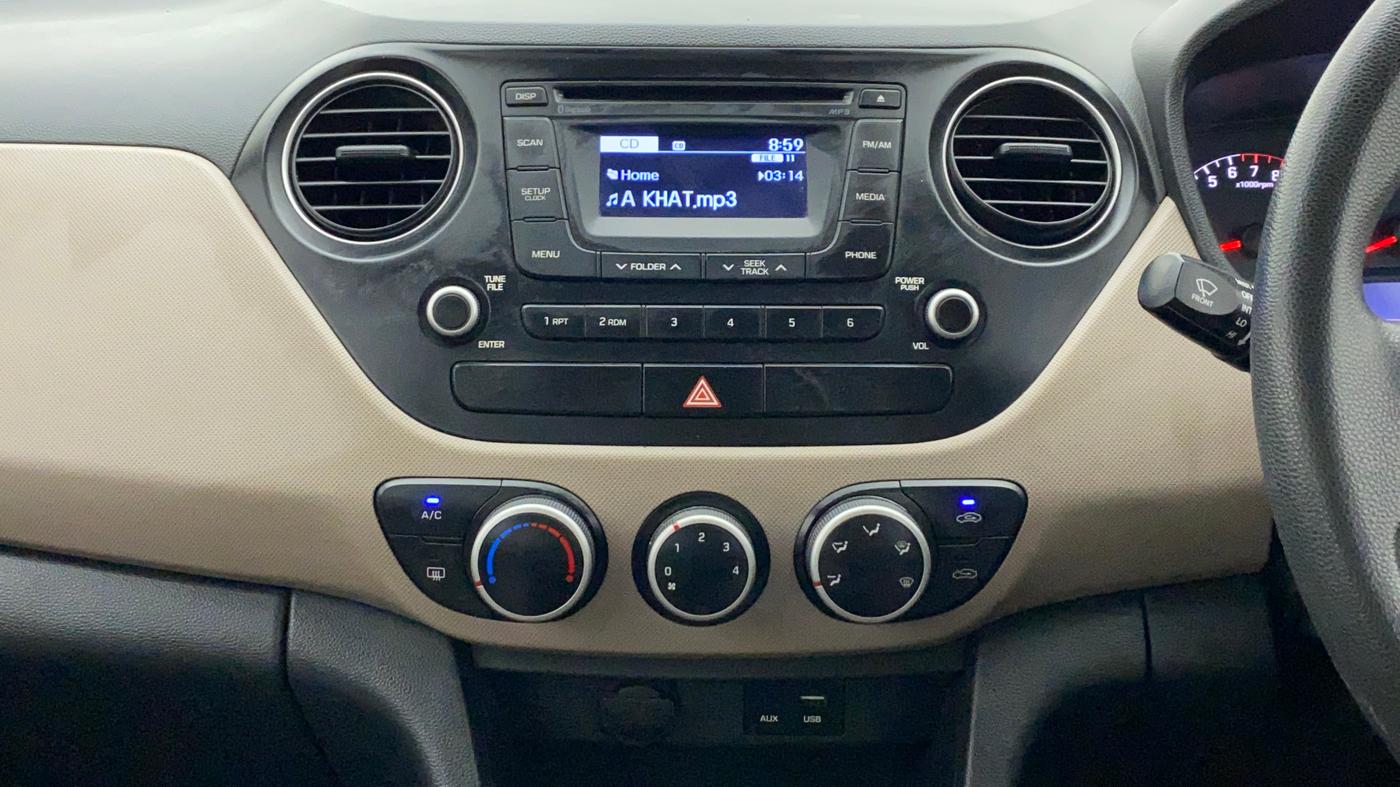 2016 Hyundai Grand i10 SPORTZ 1.2 KAPPA VTVT, Petrol, Manual, 66,955 km, Air Conditioner