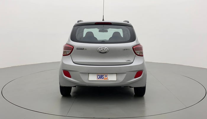 2016 Hyundai Grand i10 SPORTZ 1.2 KAPPA VTVT, Petrol, Manual, 66,955 km, Back/Rear