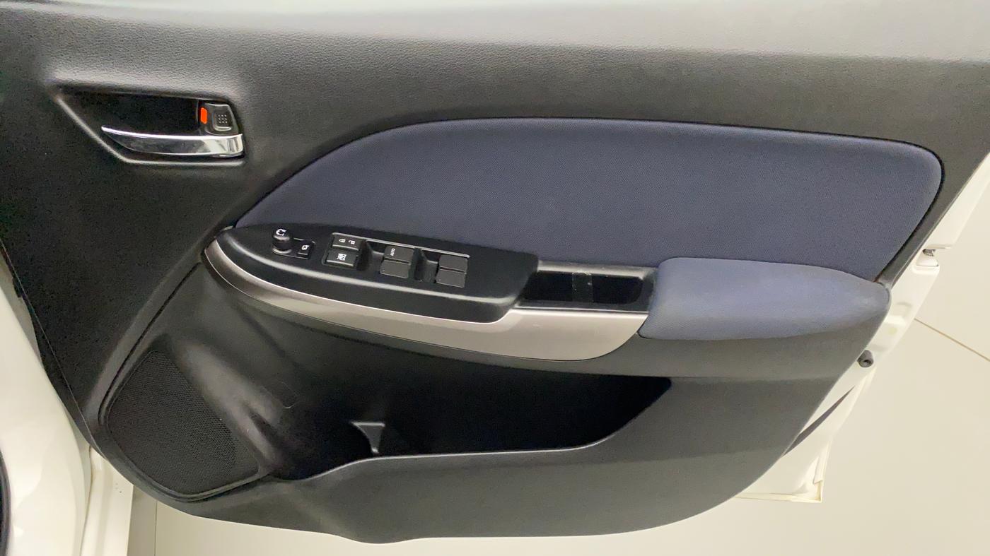 2021 Maruti Baleno DELTA PETROL 1.2, Petrol, Manual, 10,972 km, Driver Side Door Panels Control