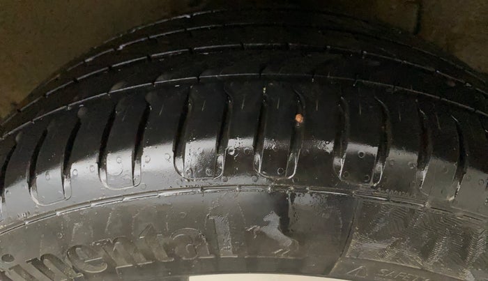 2023 MG ASTOR SAVVY 1.3 TURBO AT S RED, Petrol, Automatic, 16,799 km, Left Rear Tyre Tread