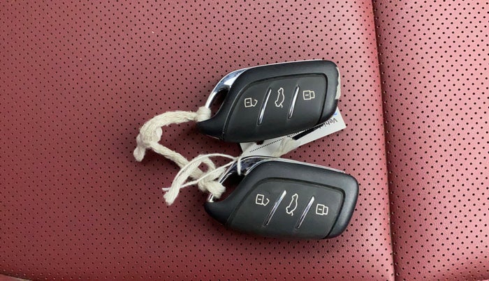 2023 MG ASTOR SAVVY 1.3 TURBO AT S RED, Petrol, Automatic, 16,799 km, Key Close Up