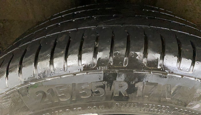 2023 MG ASTOR SAVVY 1.3 TURBO AT S RED, Petrol, Automatic, 16,799 km, Right Rear Tyre Tread