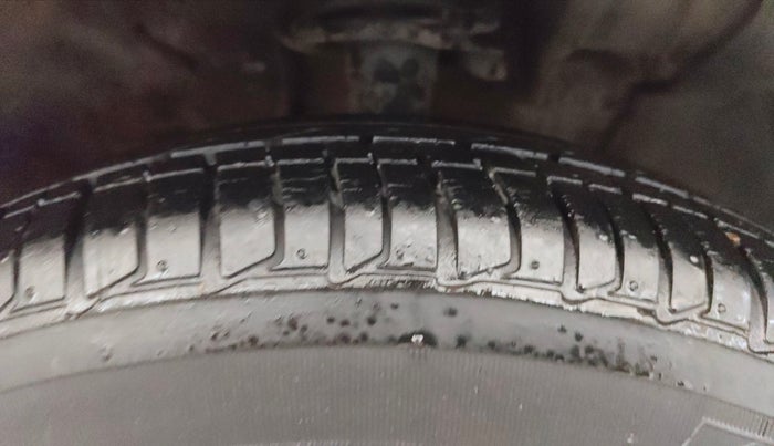 2017 Nissan Micra XV CVT, Petrol, Automatic, 14,581 km, Right Front Tyre Tread