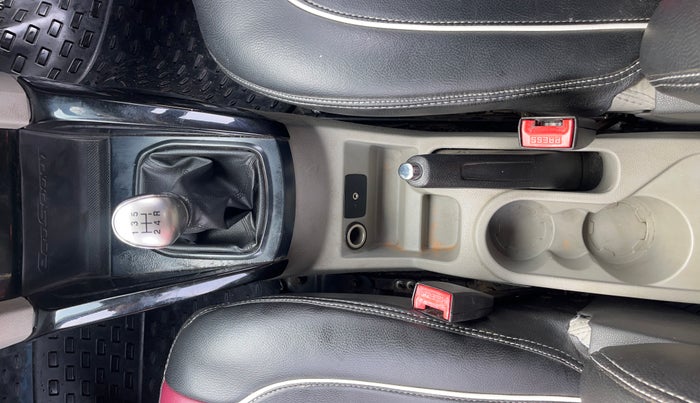 2017 Ford Ecosport TITANIUM 1.5L PETROL, Petrol, Manual, 1,22,866 km, Gear Lever