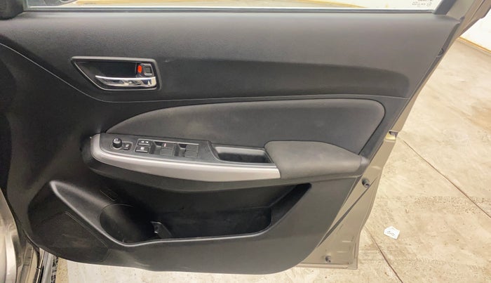 2023 Maruti Swift ZXI PLUS, Petrol, Manual, 20,314 km, Driver Side Door Panels Control