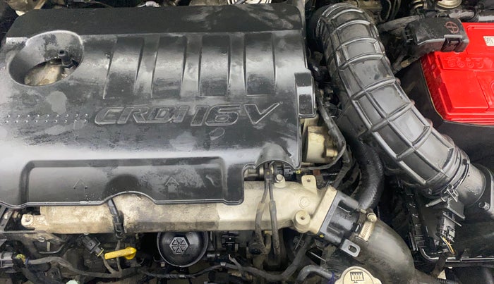 2014 Hyundai Verna FLUIDIC 1.6 CRDI SX, Diesel, Manual, 1,04,935 km, Engine View